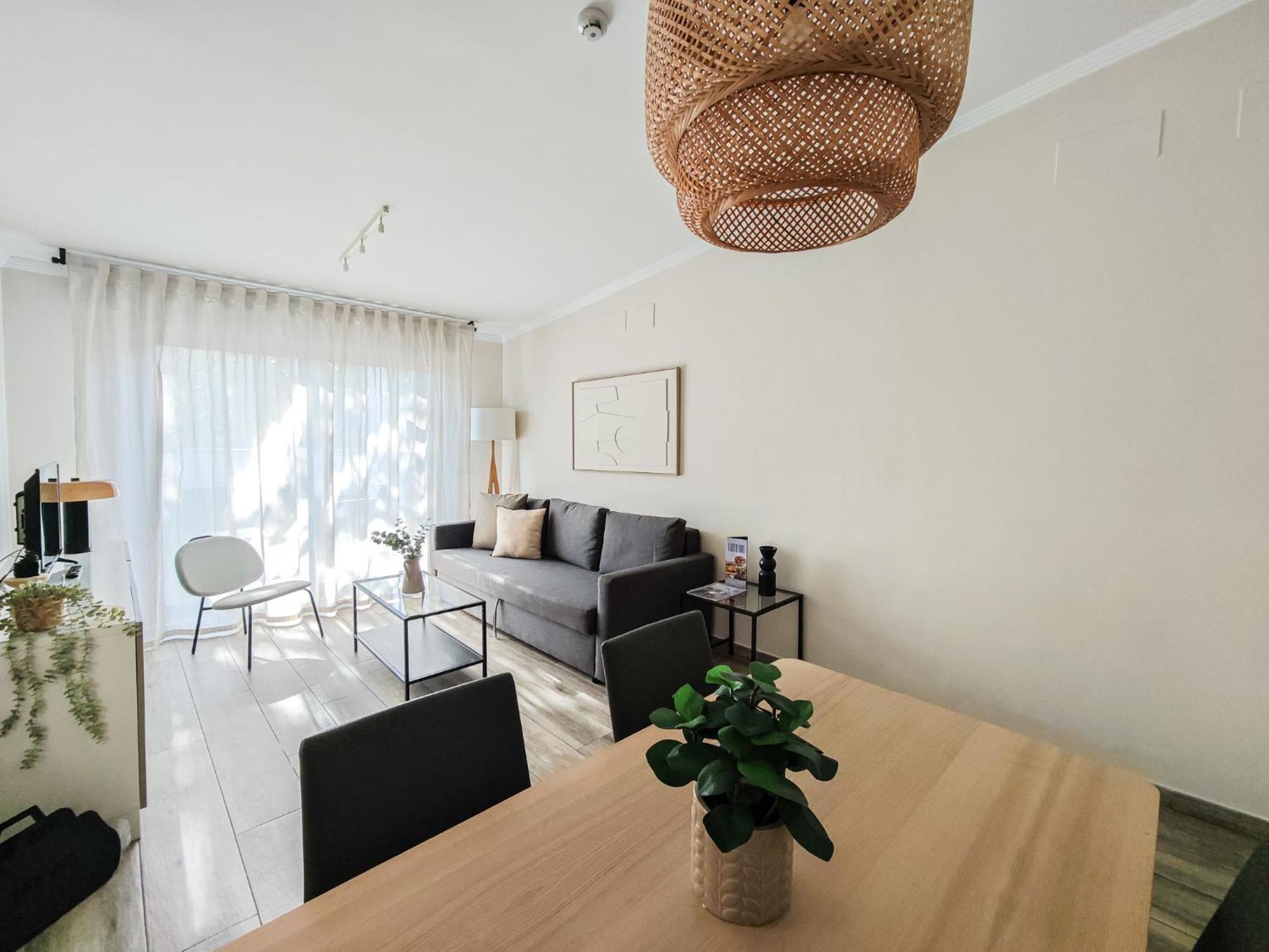 อปาร์ตาเมนโตส ตูริสติโกส ตอเร เดล ปลาตา Apartment เซบีญา ภายนอก รูปภาพ
